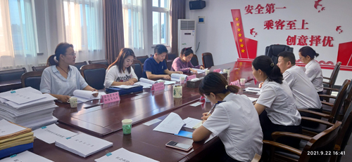 再獲殊榮！集團榮獲“洛陽市模范勞動關(guān)系和諧企業(yè)”稱號
